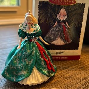 Vintage Hallmark Holiday Barbie Collectors Series 1995